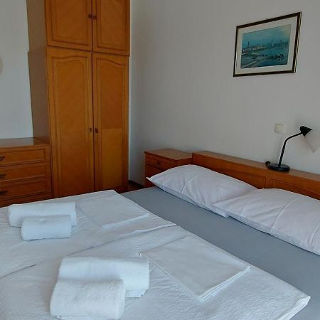 Apartman Franelic Banjol Exterior photo