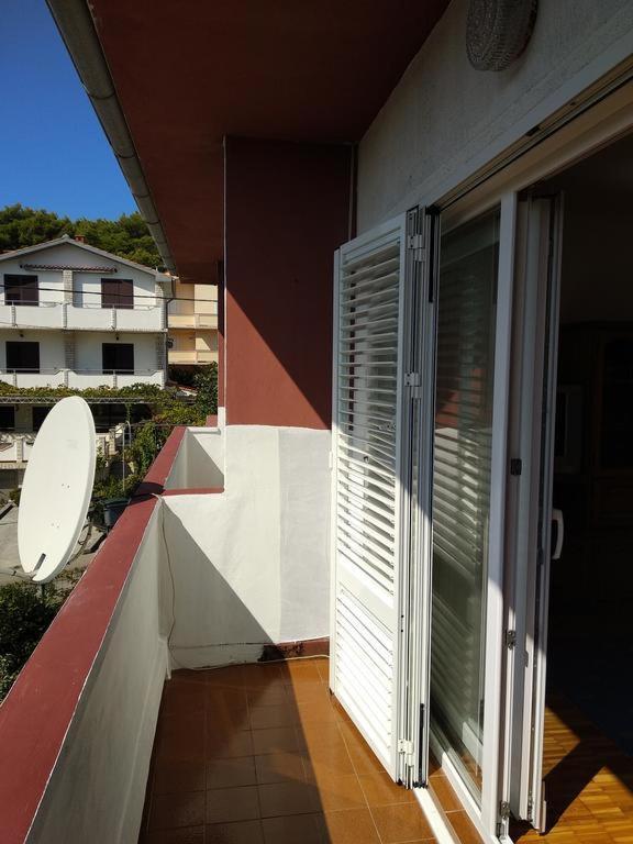 Apartman Franelic Banjol Exterior photo